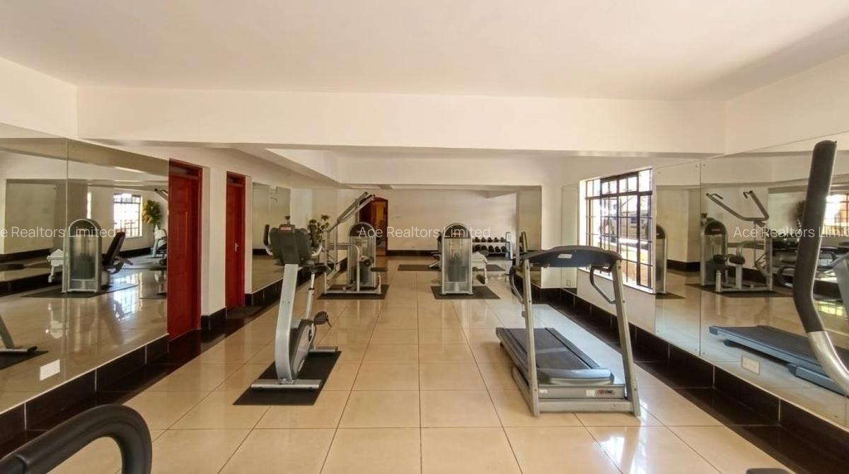 3 Bed Apartment with En Suite at Brookside Estate - 3