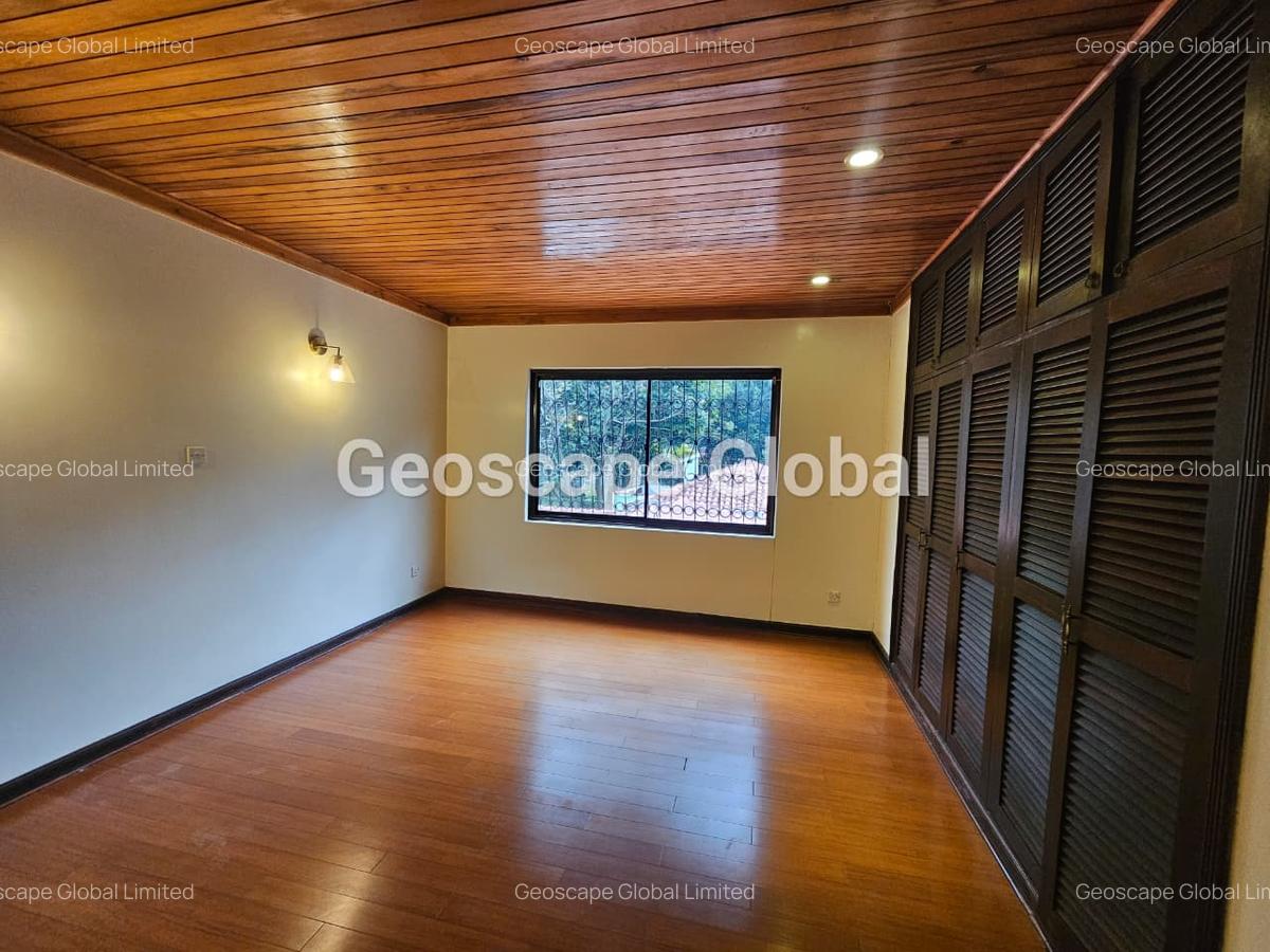 5 Bed House with En Suite in Muthaiga - 5