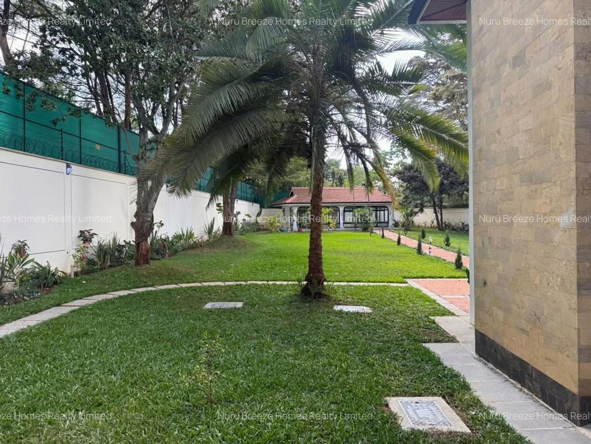 7 Bed House with En Suite in Runda - 8