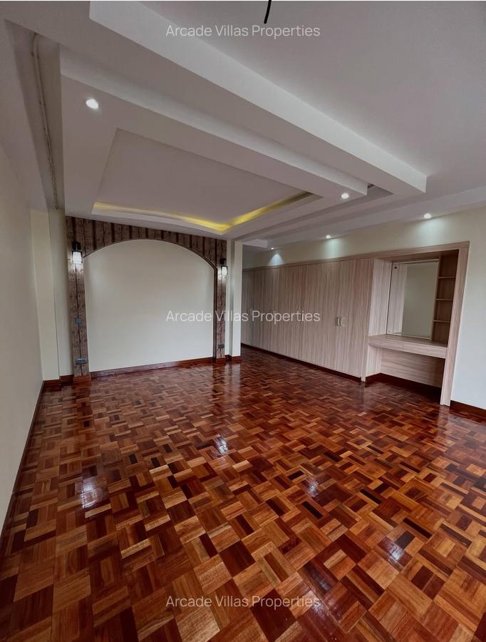 3 Bed Apartment with En Suite in Kileleshwa - 3