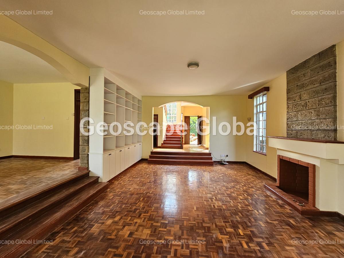 4 Bed House with En Suite in Nyari - 7
