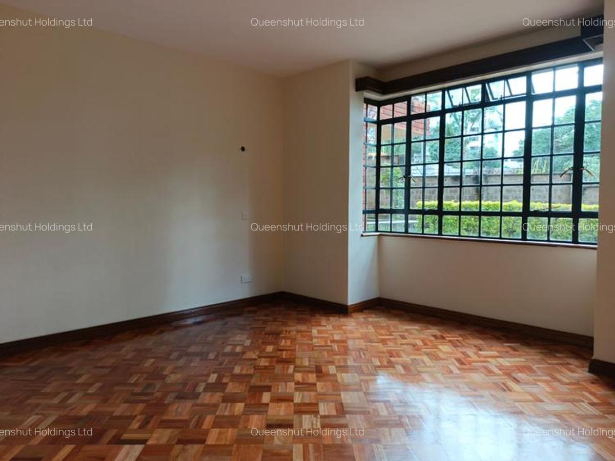 3 Bed Apartment with En Suite in Westlands Area - 13
