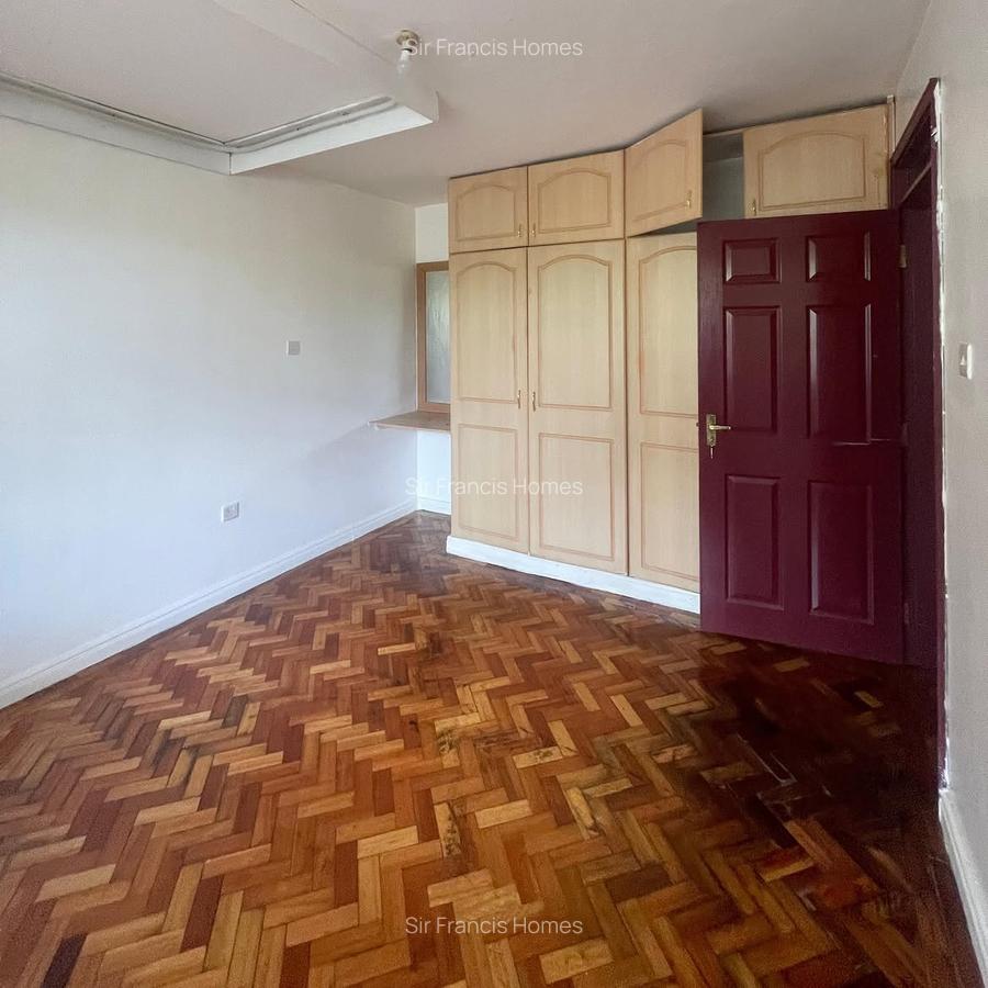 Serviced 3 Bed Apartment with En Suite in Lavington - 6