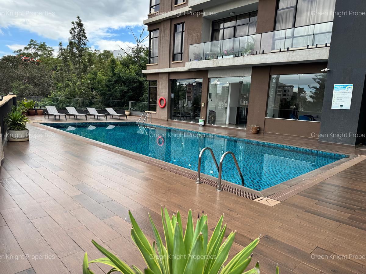 Serviced 3 Bed Apartment with En Suite in Westlands Area - 13