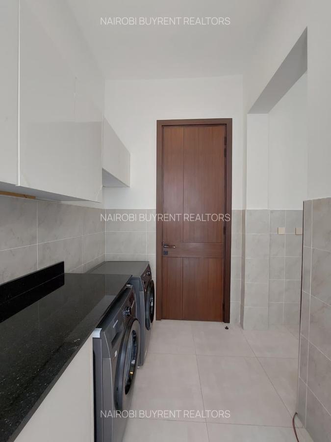 5 Bed House with En Suite at Peponi - 9