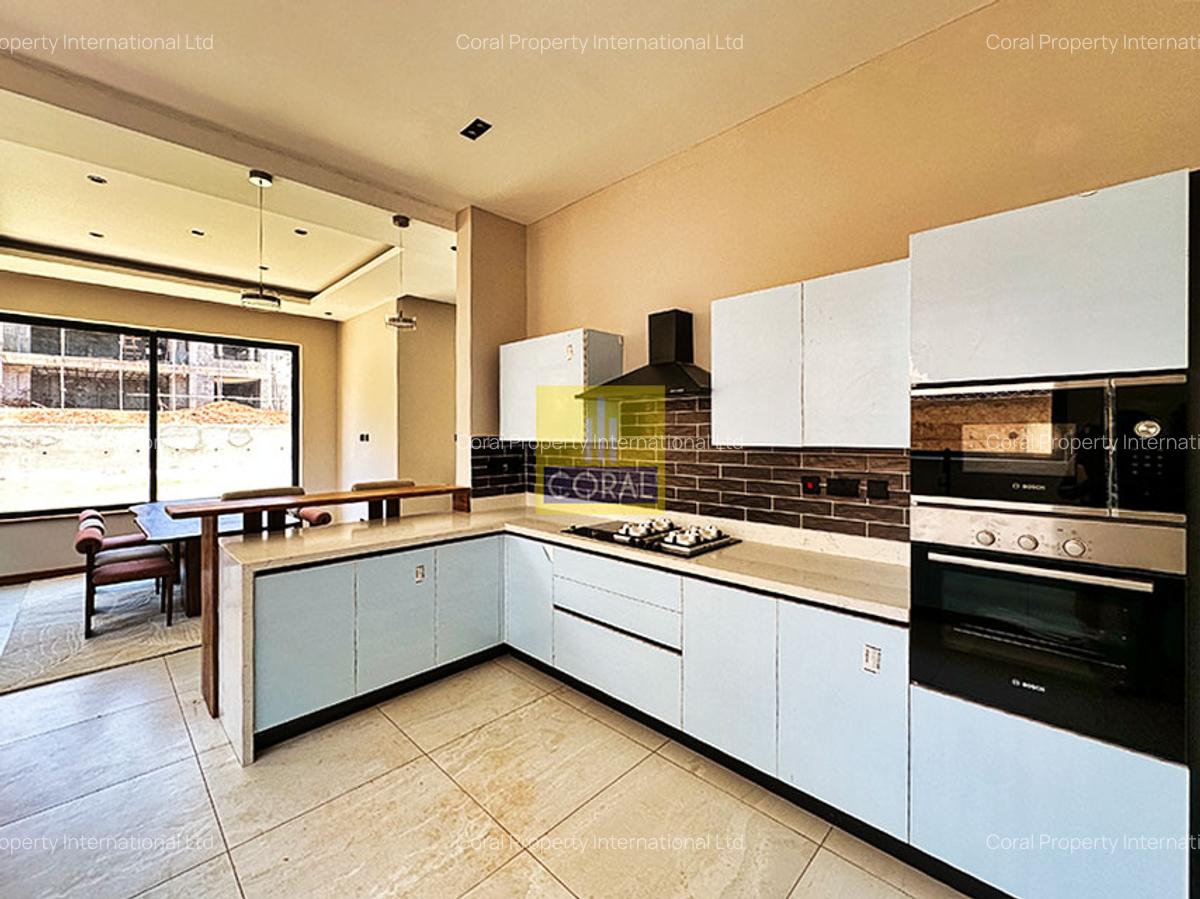4 Bed Townhouse with Swimming Pool in Loresho - 12