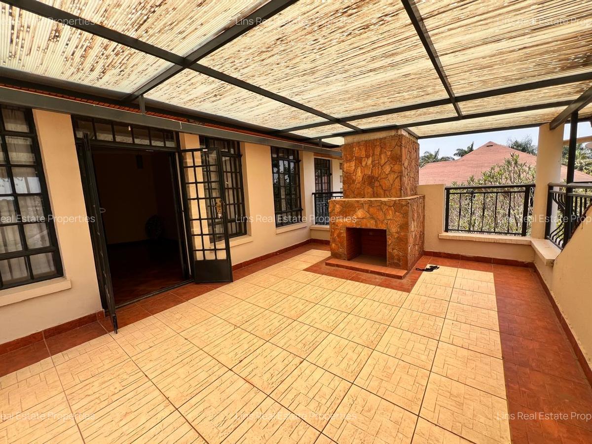 5 Bed Townhouse with En Suite in Runda - 5