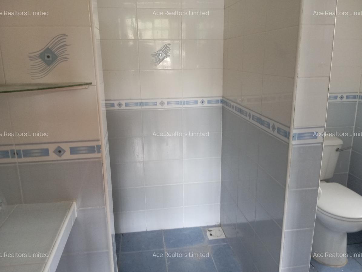 3 Bed Apartment with En Suite at Kaptei Garden - 11