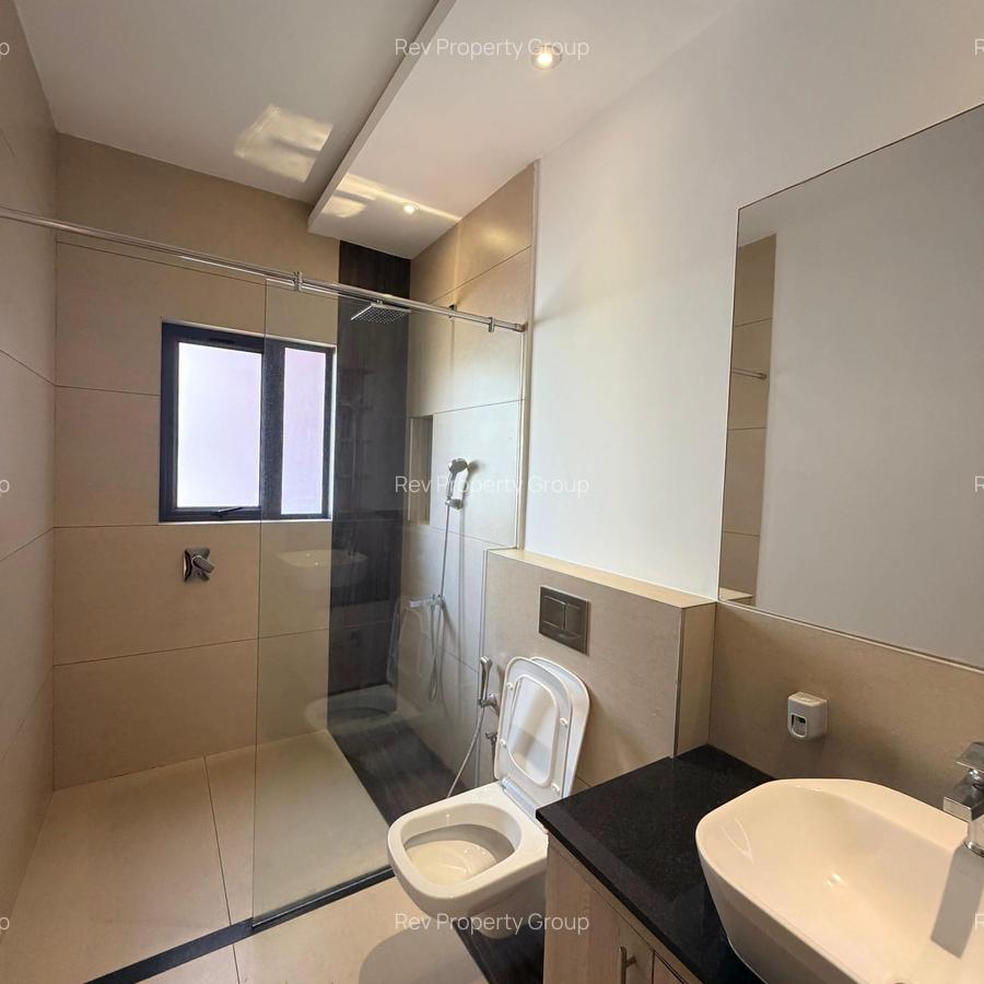 3 Bed Apartment with En Suite in Kileleshwa - 14