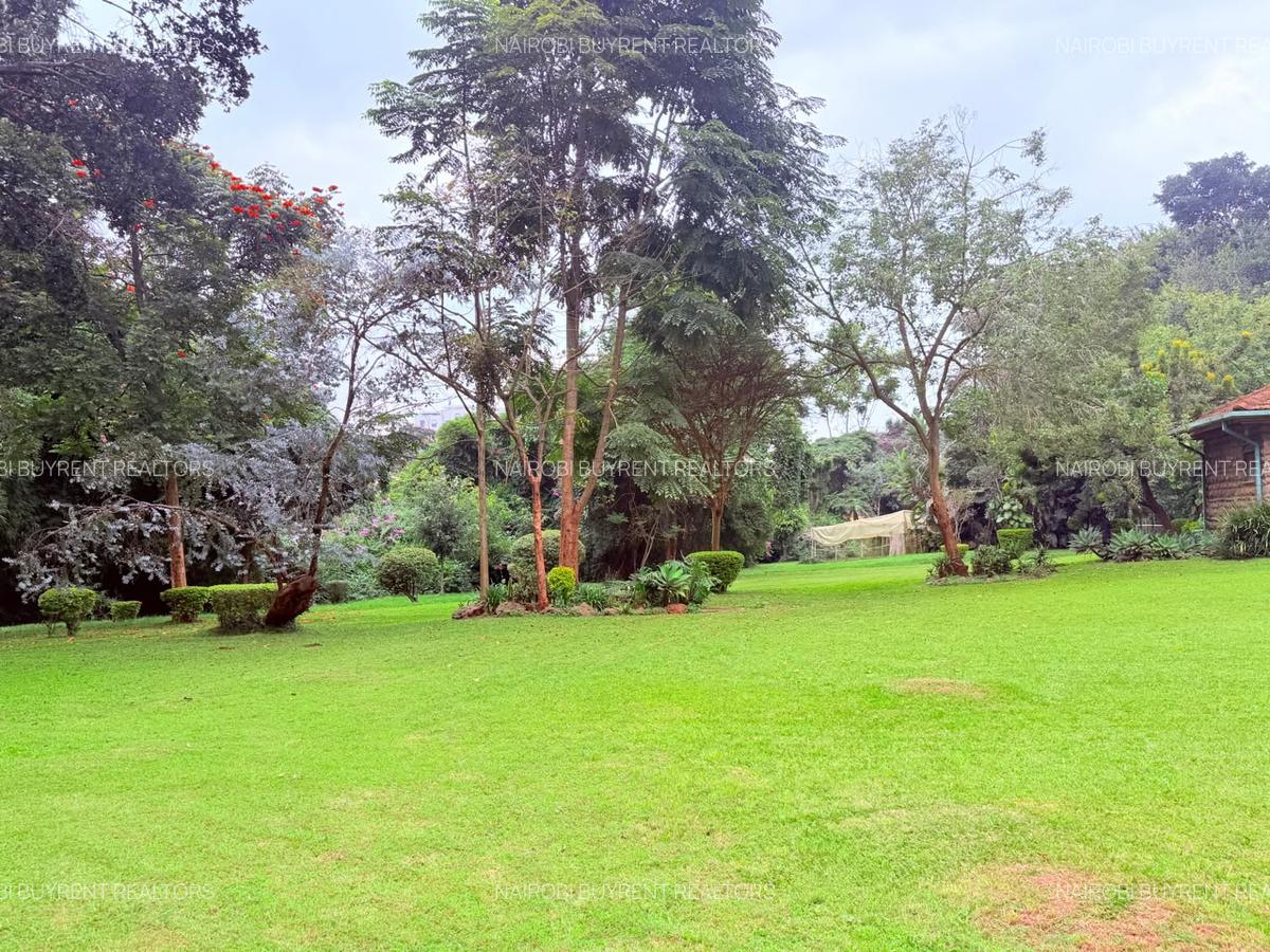 4.1 ac Land in Rosslyn - 5