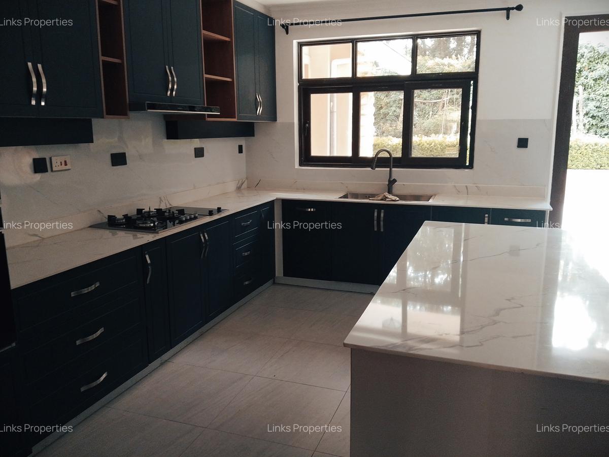 4 Bed Townhouse with En Suite at Karen - 10