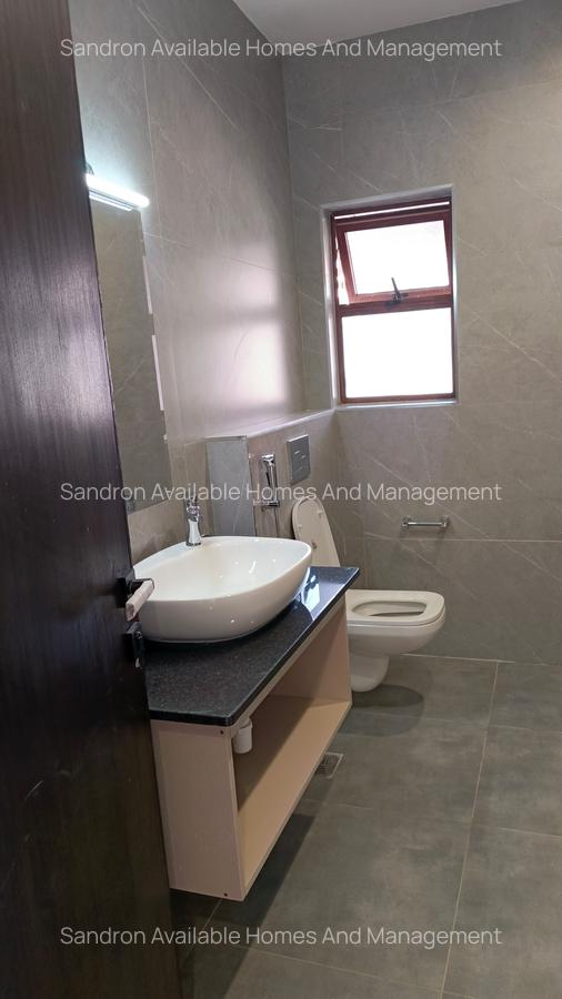 3 Bed Apartment with En Suite in Kileleshwa - 11