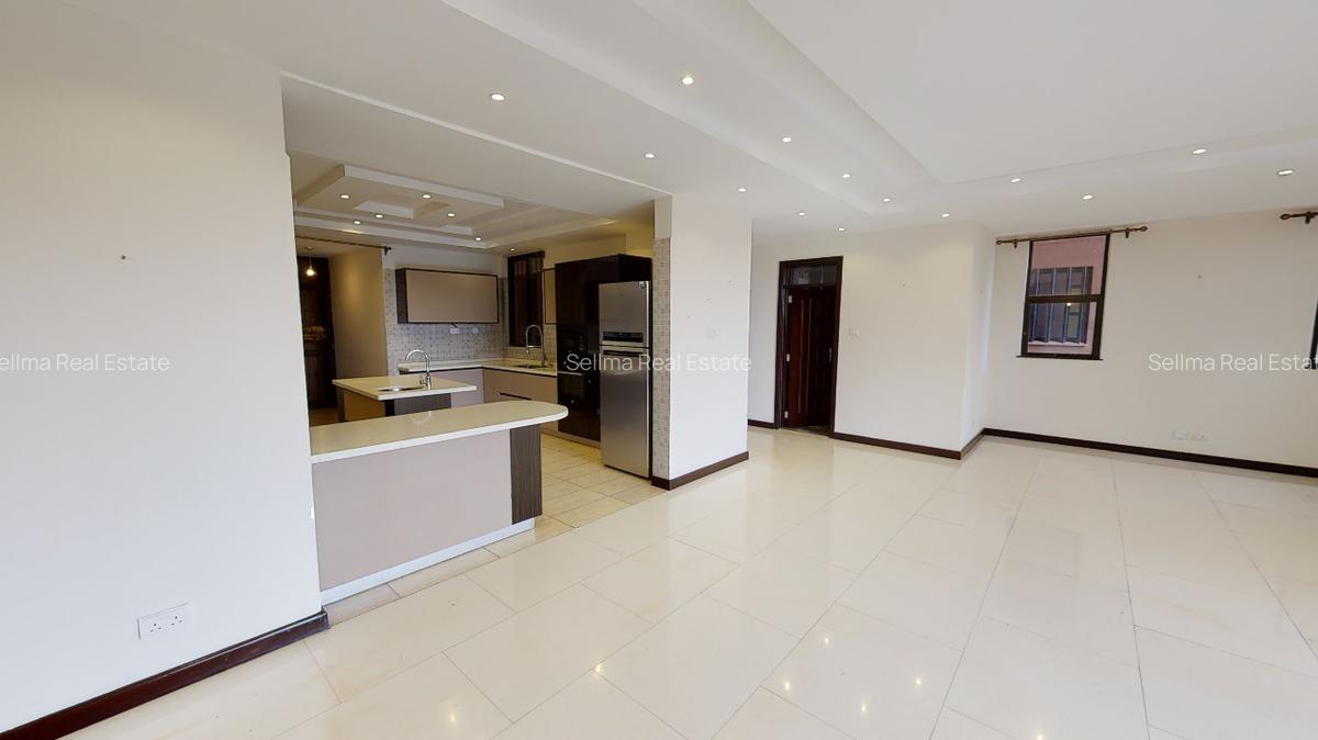 4 Bed Apartment with En Suite at General Mathenge - 4