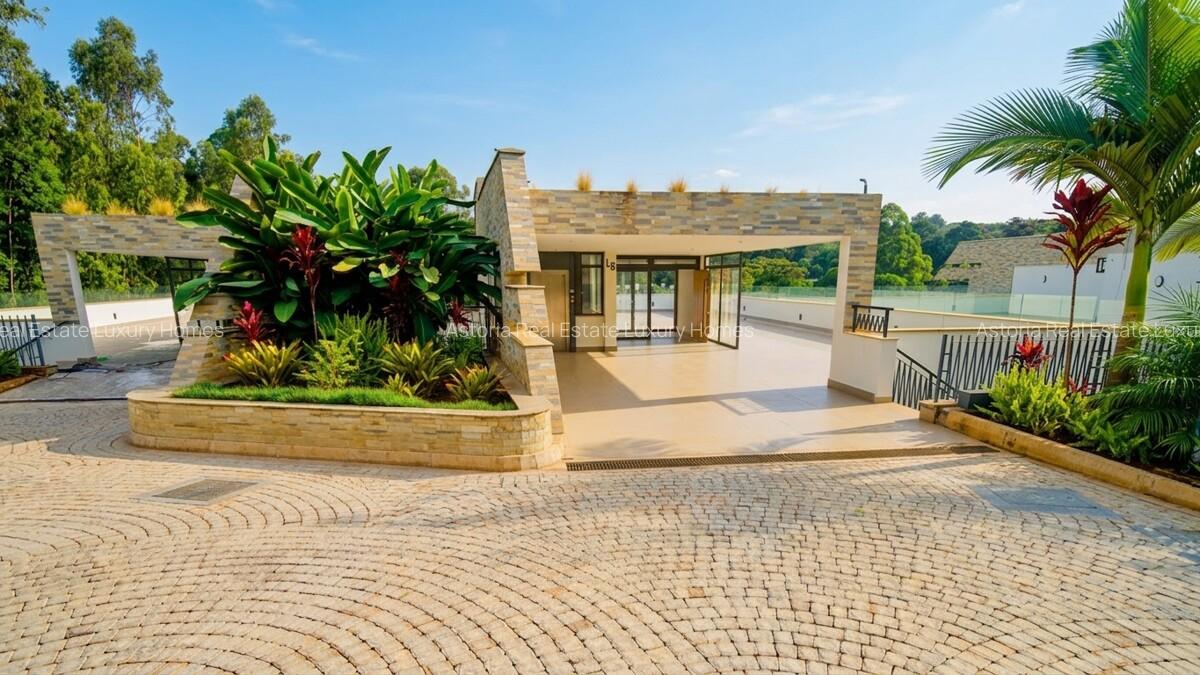 5 Bed Villa with En Suite in Lower Kabete - 2