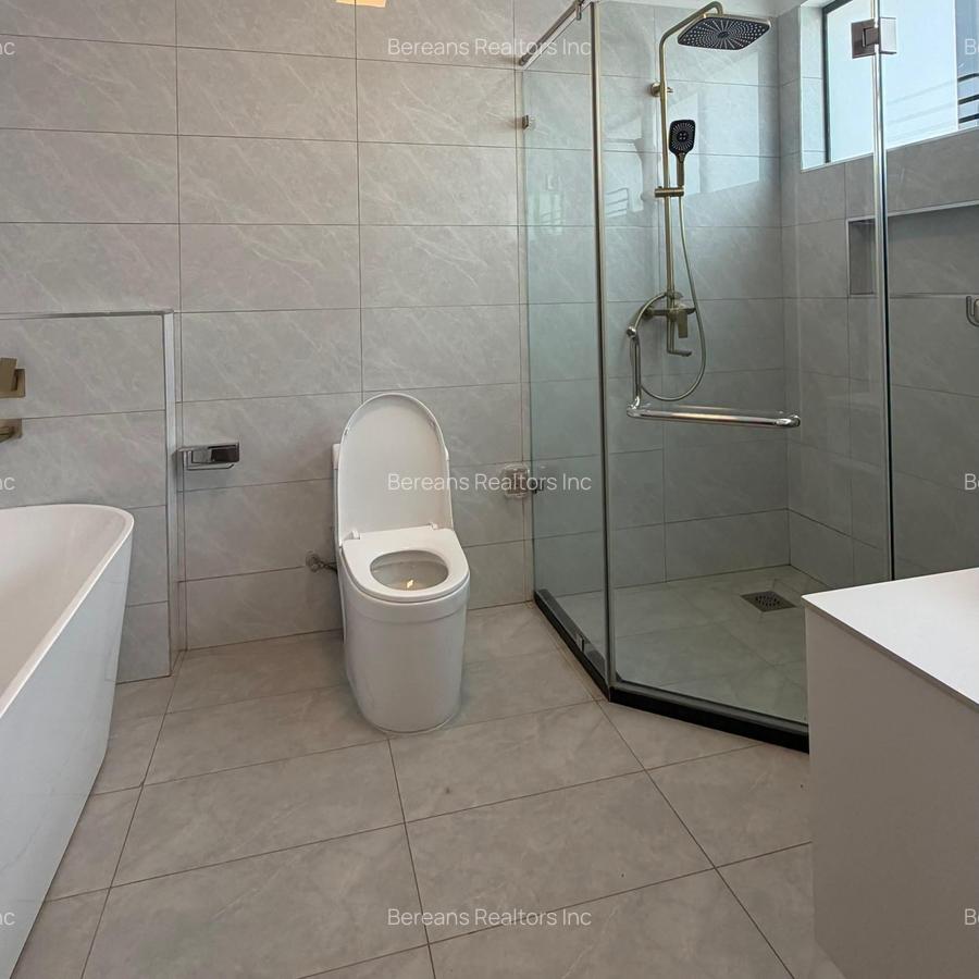 4 Bed Apartment with En Suite in Kilimani - 6