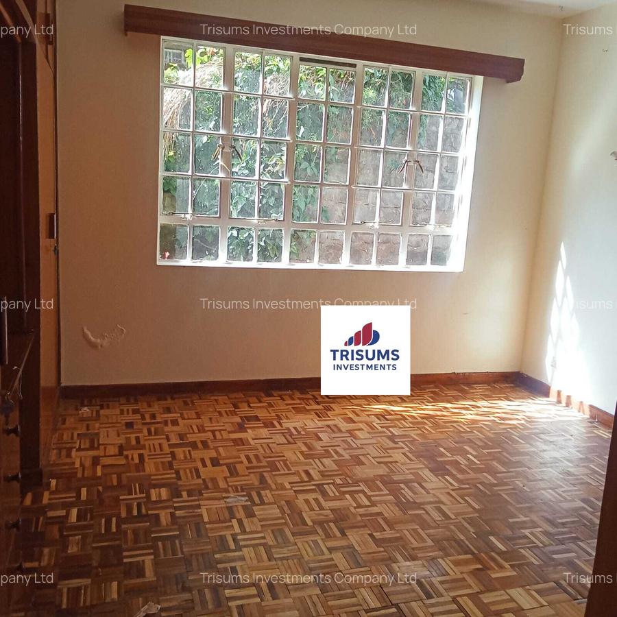 3 Bed Apartment with En Suite at Prp7+494 - 9