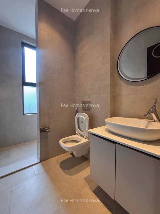 5 Bed Townhouse with En Suite at Manyani East - 12