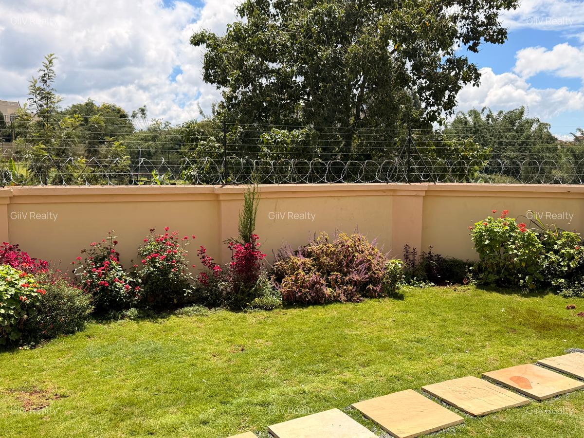 2 Bed Apartment with Borehole in Runda - 4