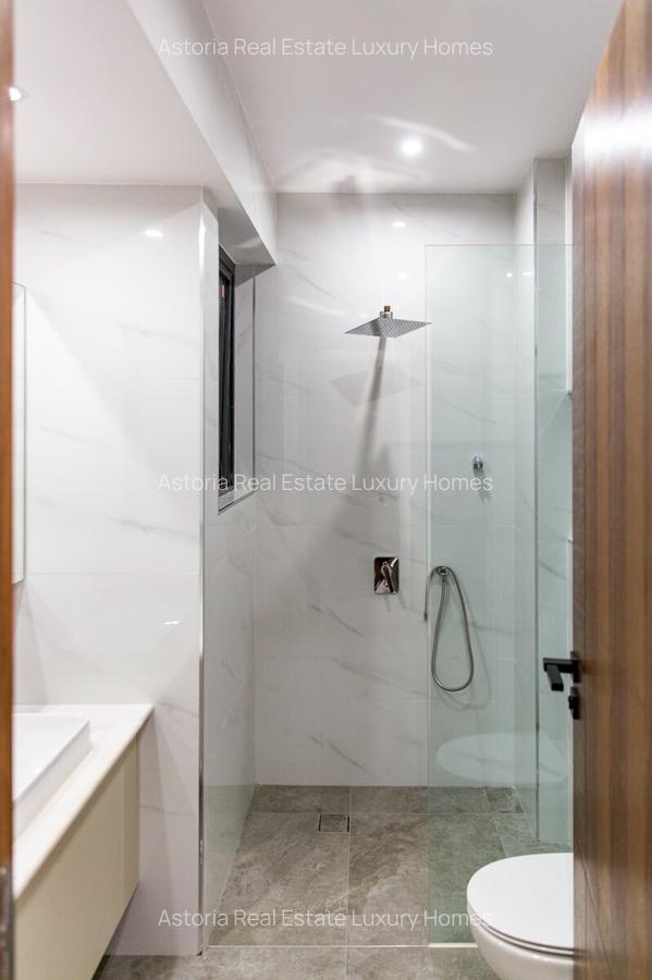 2 Bed Apartment with En Suite at 2026-401 2 Bed - 3
