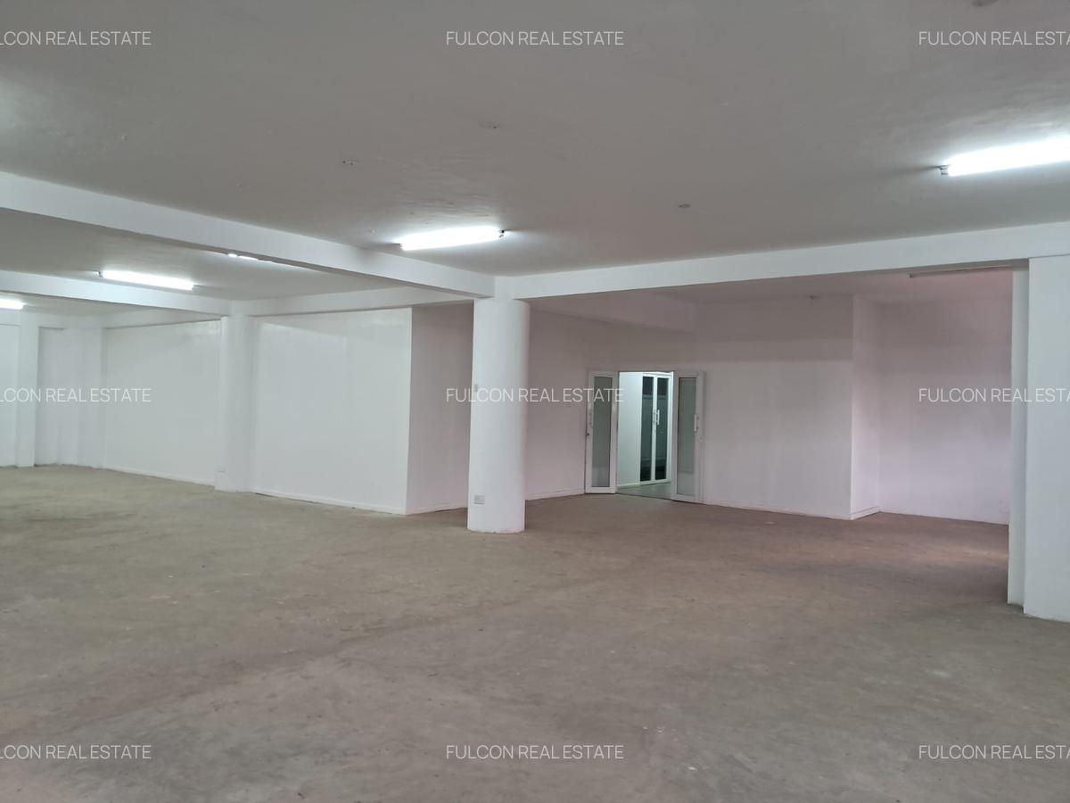 Office with Service Charge Included in Kilimani - 17