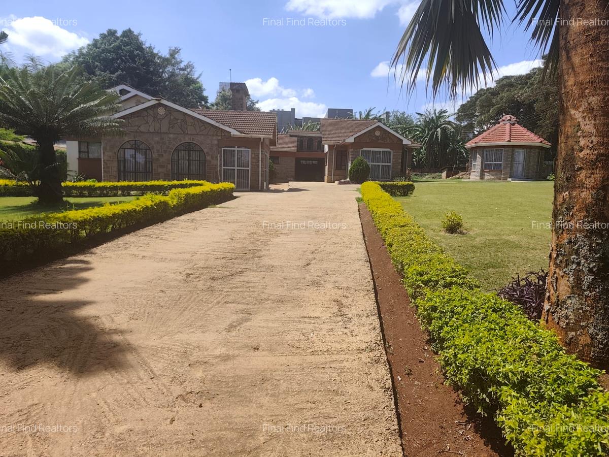 3 Bed House with Backup Generator in Runda - 11