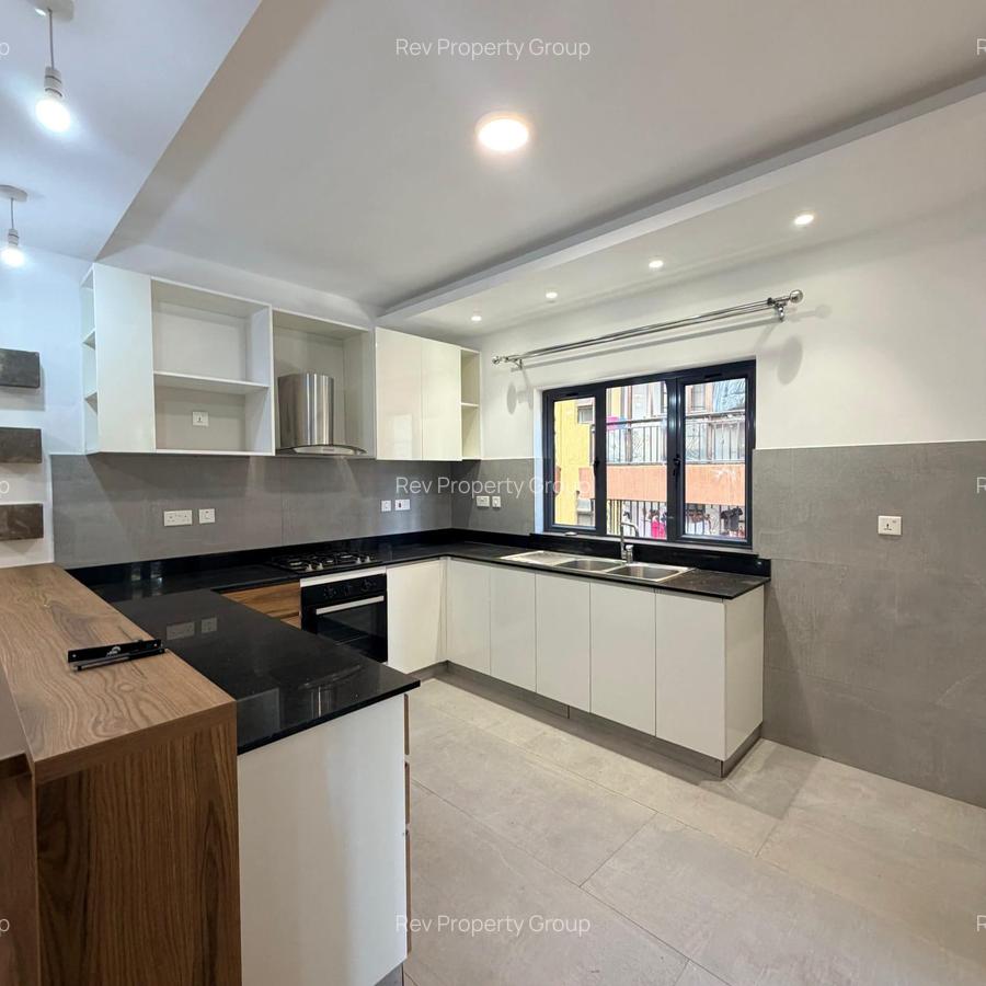 3 Bed Apartment with En Suite in Kileleshwa - 5