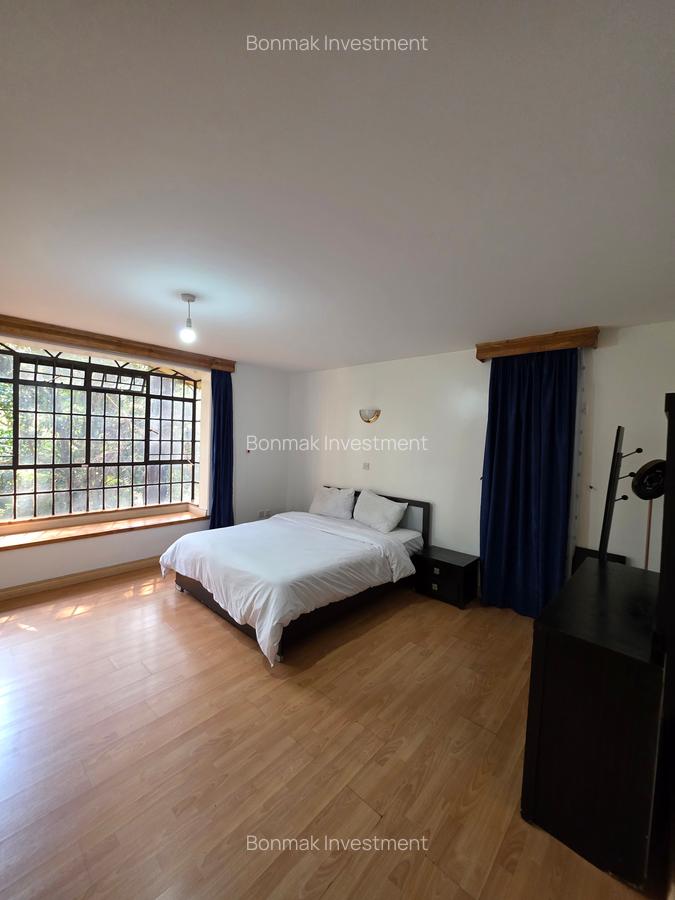 Furnished 3 Bed Apartment with En Suite at Brookside Drive - 11