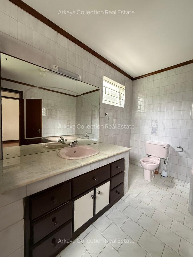 5 Bed House with En Suite in Gigiri - 18