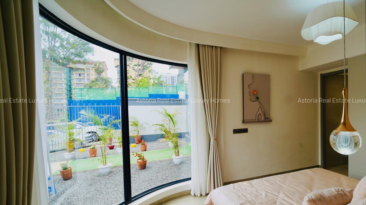 2 Bed Apartment with En Suite at 2026-262 - 19
