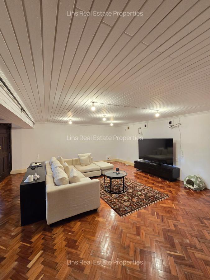 4 Bed House with En Suite in Muthaiga - 9
