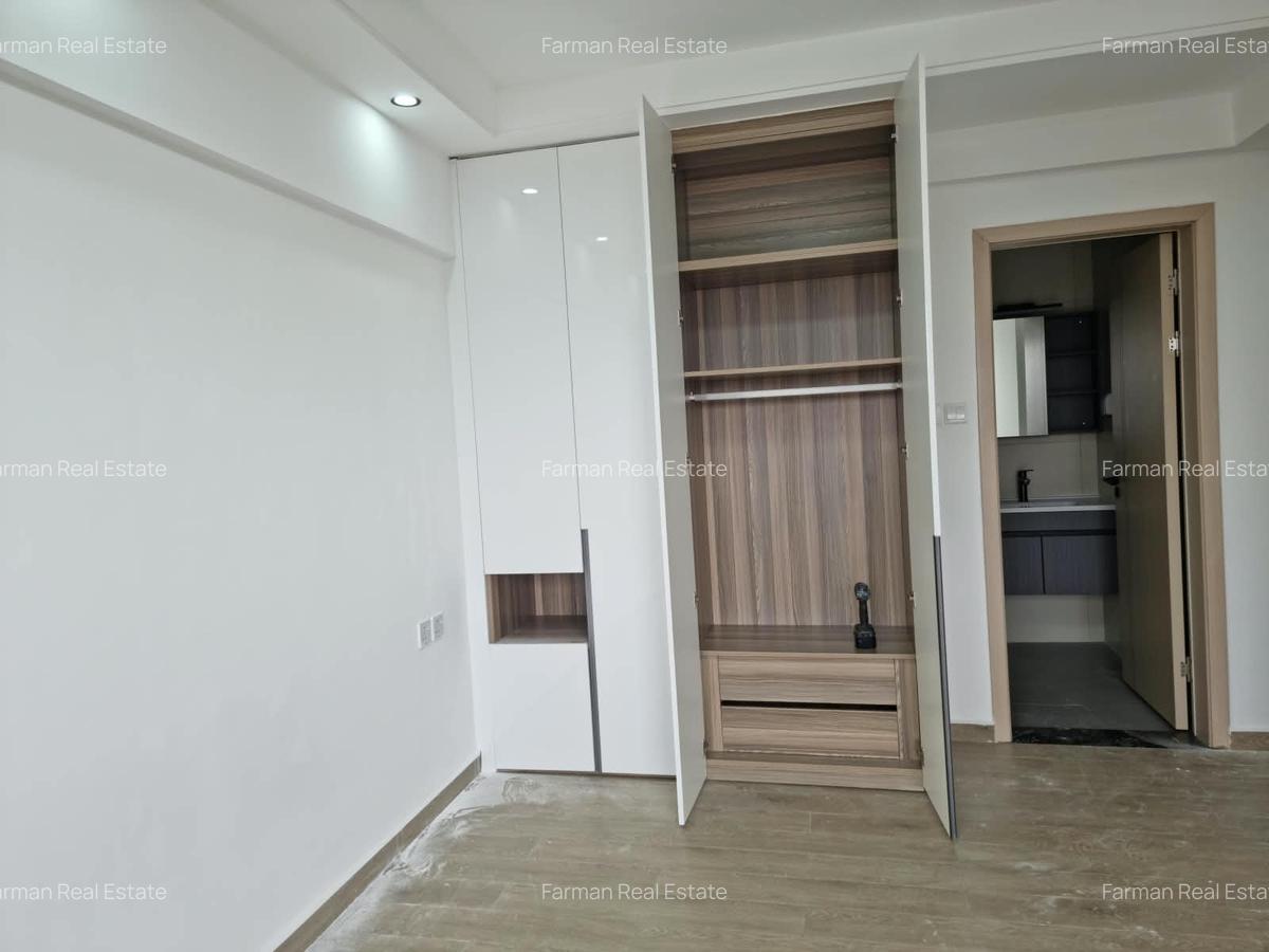 2 Bed Apartment with En Suite in Rhapta Road - 2