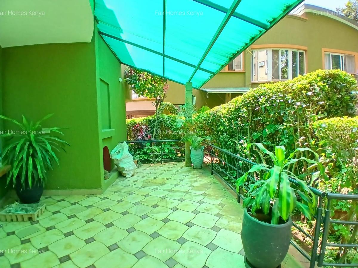 4 Bed Townhouse with En Suite at Riverside Drive - 6