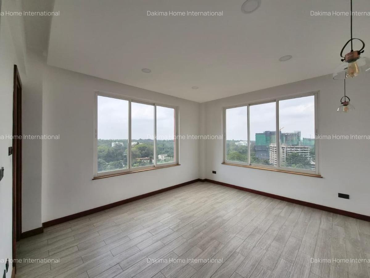 5 Bed Apartment with En Suite in General Mathenge - 7