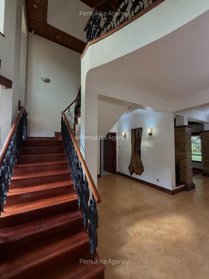5 Bed Townhouse with En Suite in Runda - 7