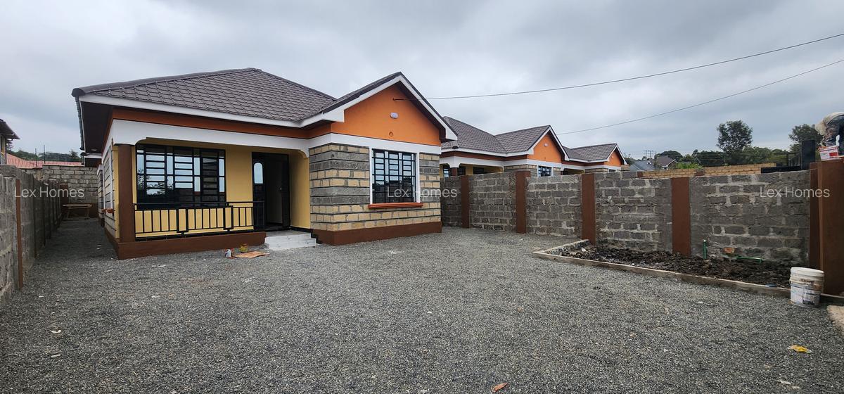 3 Bed House with En Suite at Oloika - 1