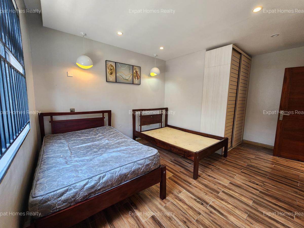 5 Bed Villa with En Suite in Lavington - 15