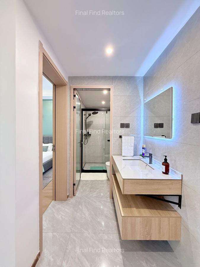 Serviced 2 Bed Apartment with En Suite in Riverside - 10
