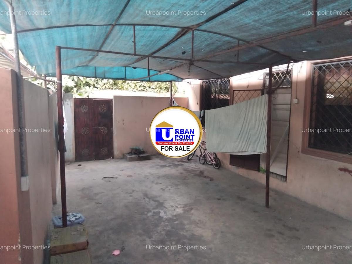 Commercial Property with Parking in Mombasa CBD - 2