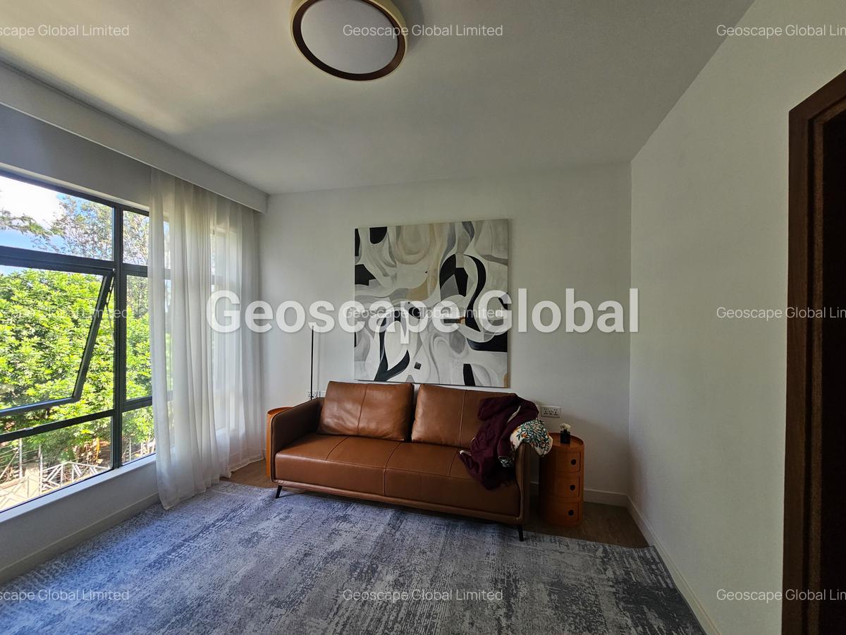Furnished 4 Bed Apartment with En Suite in Rosslyn - 1