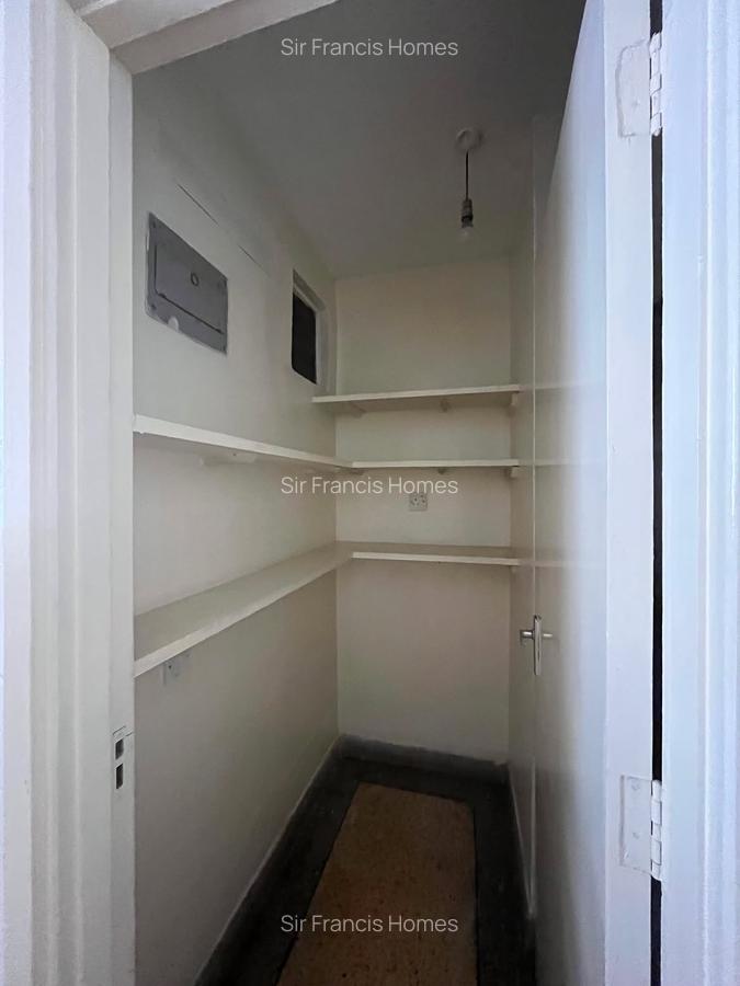 Serviced 2 Bed Apartment with En Suite in State House - 7