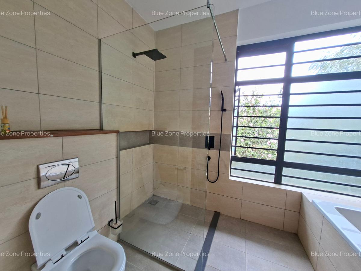 3 Bed Villa with En Suite at Off Redhill Road - 11