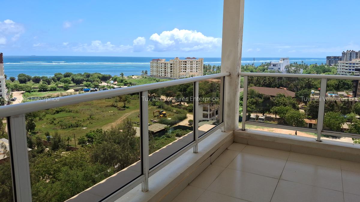 Serviced 3 Bed Apartment with En Suite at Nyali Mombasa - 8