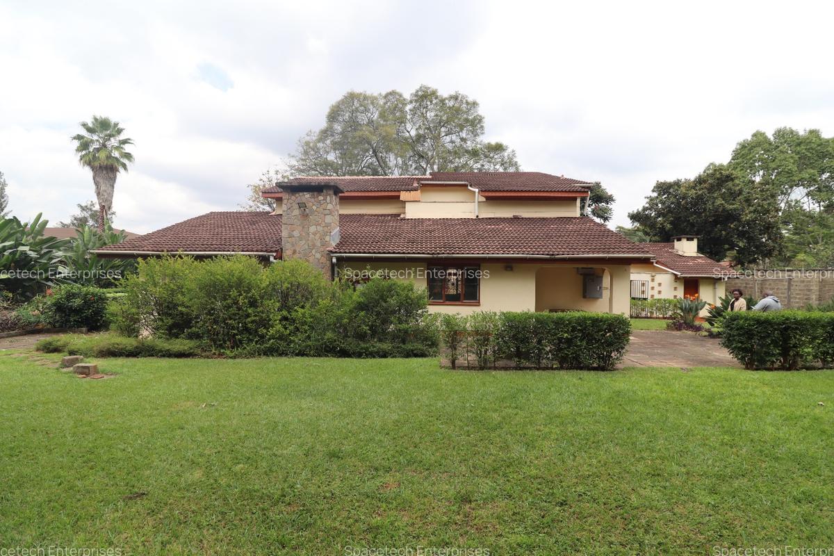 5 Bed House with Staff Quarters in Nyari - 2