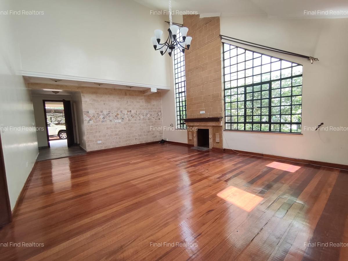 5 Bed Townhouse with Backup Generator in Kitisuru - 17