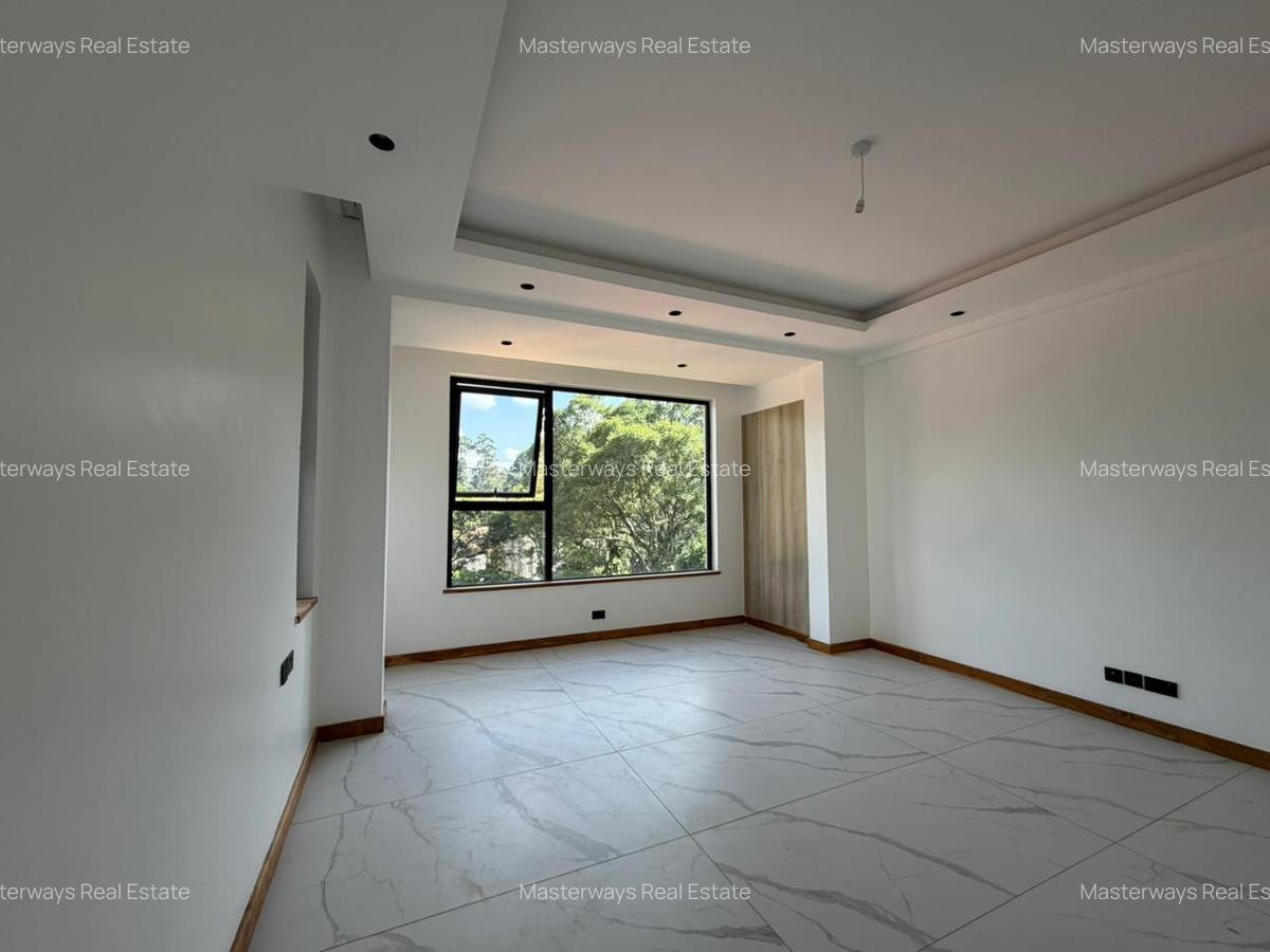 2 Bed Apartment with En Suite at Peponi Road - 8