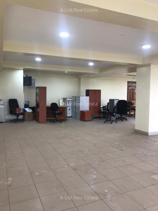 1,521 ft² Office with Backup Generator at Kiambere - 3