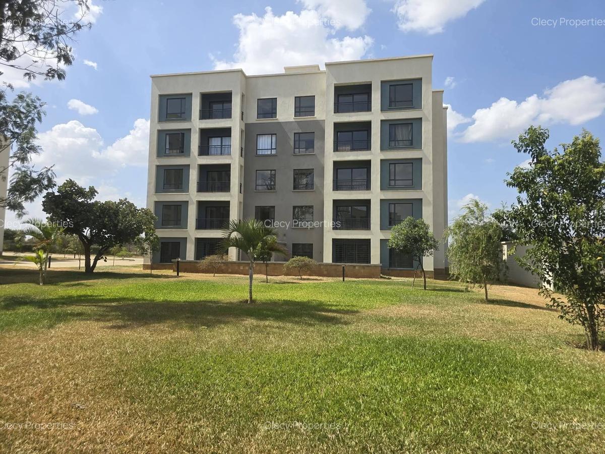 Serviced 2 Bed Apartment with En Suite at Northlands - 2