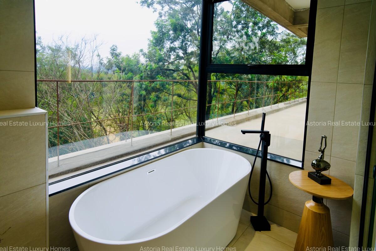 3 Bed Apartment with En Suite at 2026-397 3 Bed - 19
