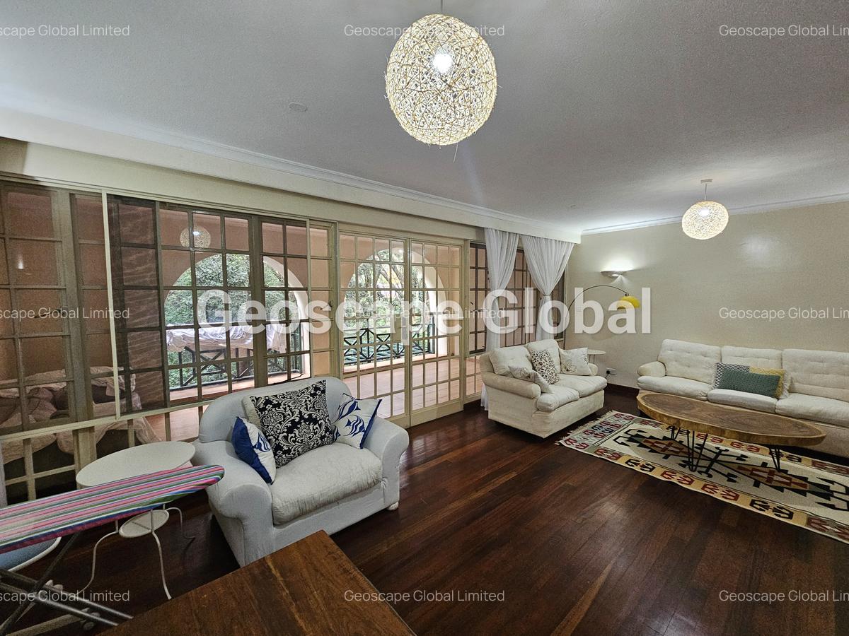 Furnished 3 Bed Apartment with En Suite in Riverside - 10