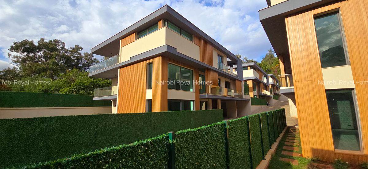 5 Bed Townhouse with En Suite at Garden Villa - 7